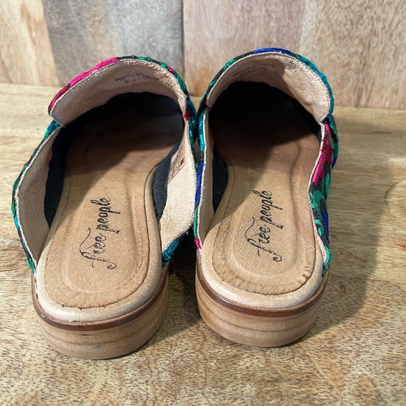 Free People Embroidered Slide Loafers Size 7 - Picture 3 of 7